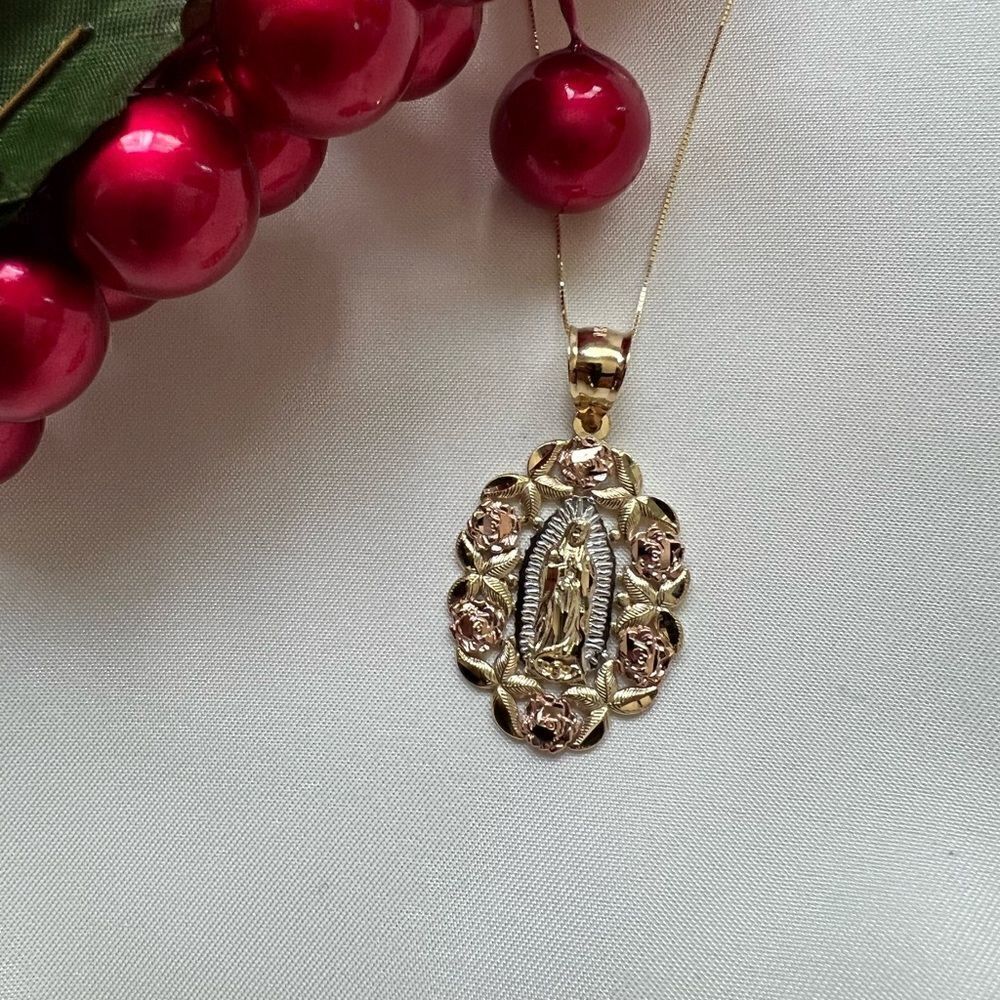 Virgin Mary of Guadalupe Charm | 14k solid Gold | Virgin Mary pendant |